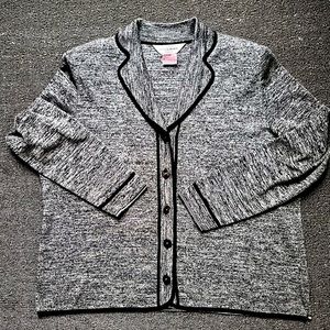 Misook B&W Tweed Jacket with a Classic Look.